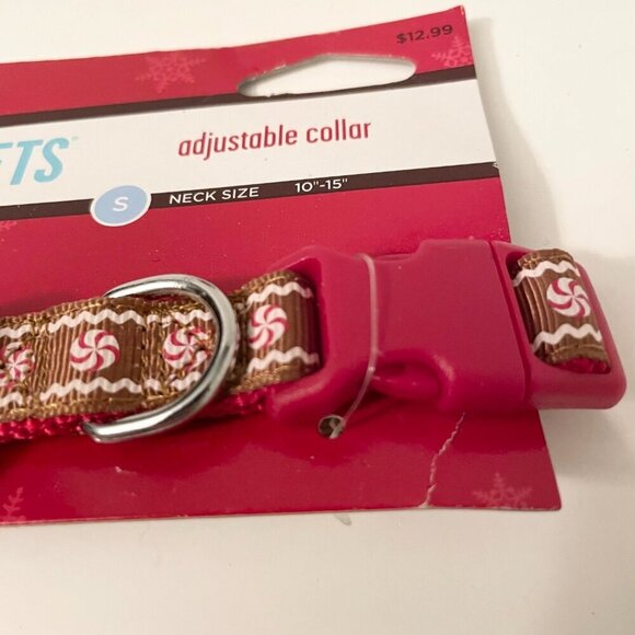 Kong Beaver Removable Squeaker Dog Toy and Martha Steward Pets Adjustable Collar - Picture 9 of 16